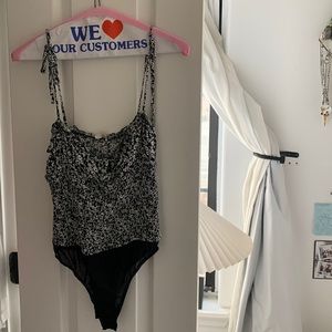 WORN ONCE Free People black and white flower print bodysuit